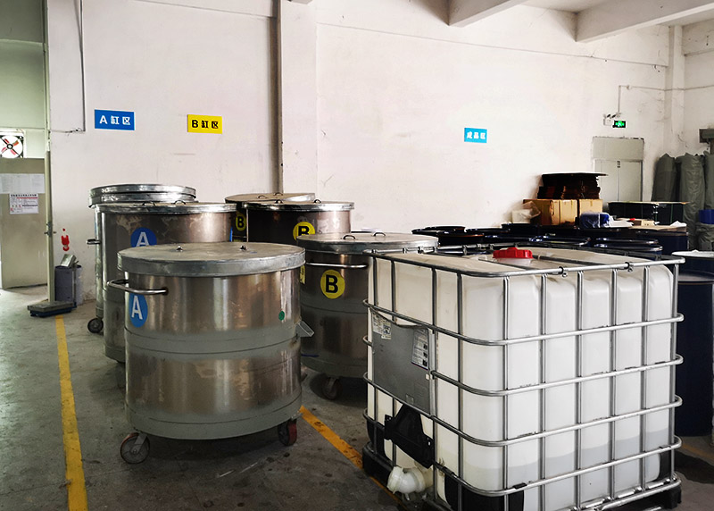 模具硅膠未到時間就出現脫模的原因 ？
