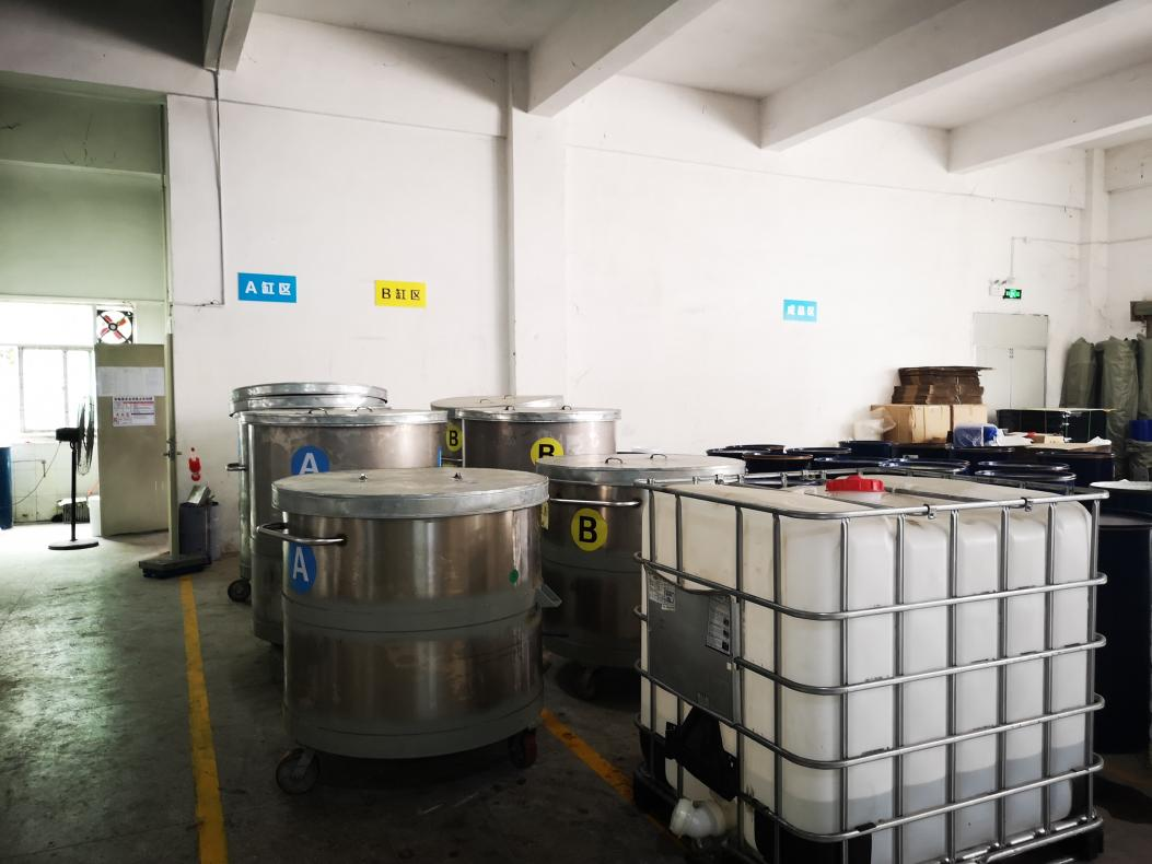 模具硅膠原料和制品儲存需留意的事項有哪些 ？